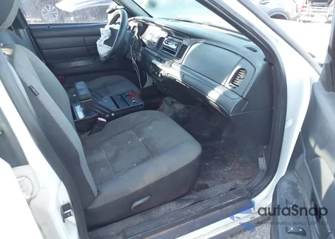 2011 Ford Crown Victoria Police Interceptor from USA, damaged, VIN 2FABP7BVXBX109193